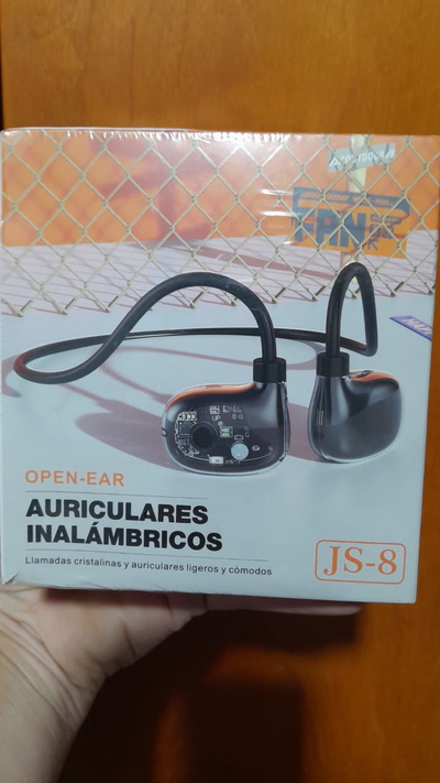 AURICULAR INAL脕MBRICO