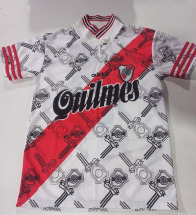 Camiseta Retro River 1999