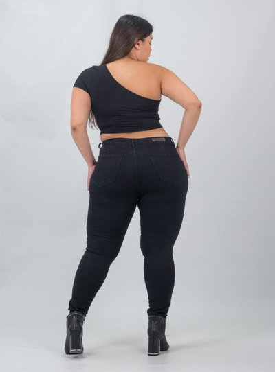 Jean especial negro chupin liso 