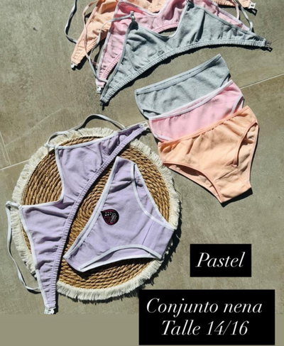 Docena de conjuntos juveniles