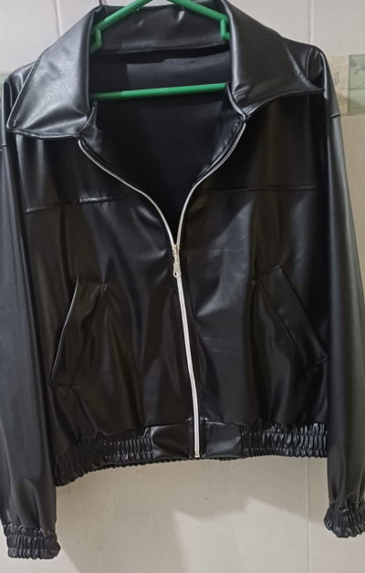 Campera Bomber Cuerina dama