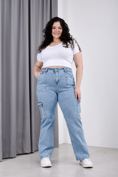 Pantalón Wide leg cargo celeste claro