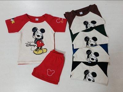 Pack de 5 conjuntos bebé Mickey combinado