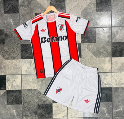 Conjunto sublimado River adulto