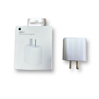 Adaptador cargador salida tipo C pata recta 20W
