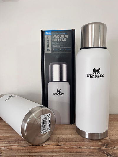 Termo stanley adventure blanco