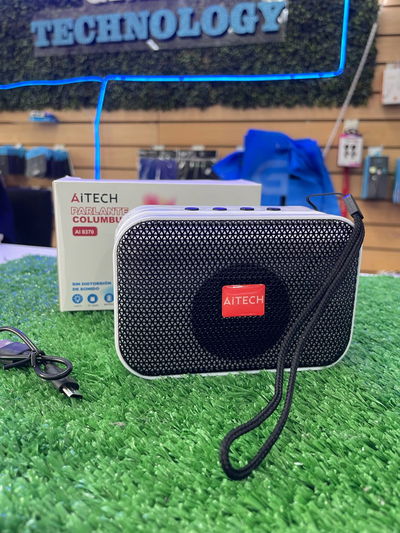 Parlante Aitech Columbus Bluetooth FM Con Luz led 5w 