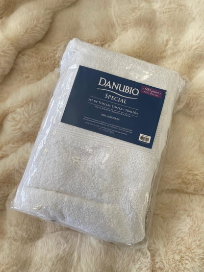 SET DE TOALLA Y TOALLON DANUBIO 600GR