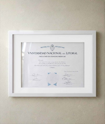 DIPLOMAS (TAPA + PASPARTÚ)