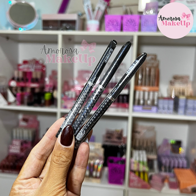 Delineador retráctil negro Pink 21