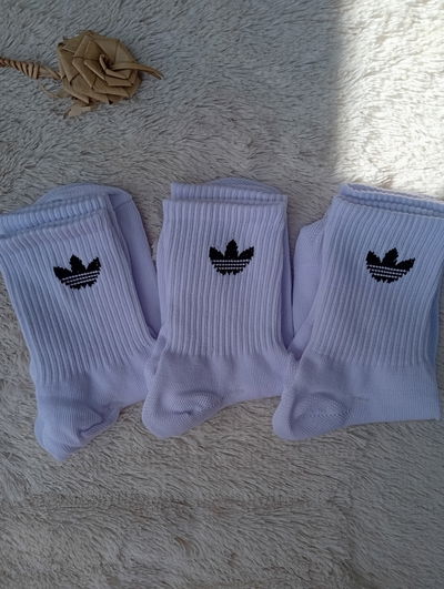 Tennis ADIDAS LISAS BLANCAS, LOGO NEGRO. Adulto. LC