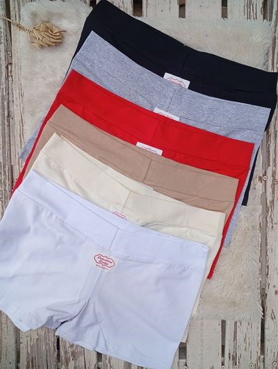 Boxer de dama talle especial. L. LUNA