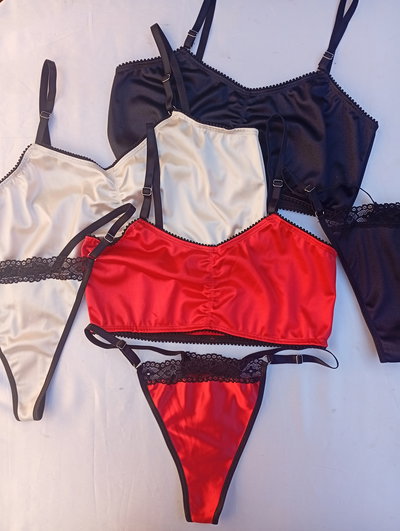 Top Frunce + less regulable de saten. EXOTICA ( 1/2 Docena)