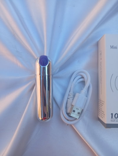 Bala vibradora 10 ritmos recargable USB, potente