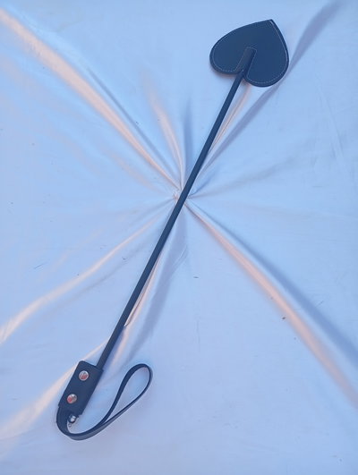 Fusta larga de Cuero vacuno, forma de corazon