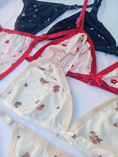 Conjunto Brallet morley con puntilla 6404