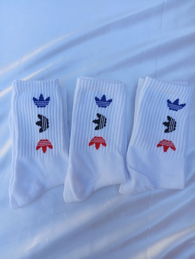 Tennis ADIDAS BLANCA 3 LOGOS. Adulto. LC
