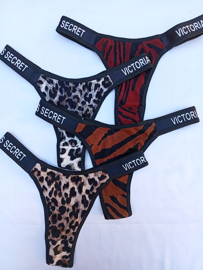 Less en V "VICTORIAS SECRET" estampada