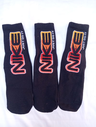 Tennis NIKE TODA NEGRA, DEGRADE. Adulto, Algodon