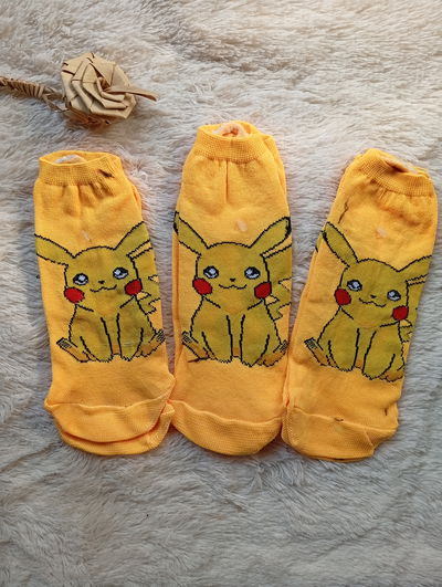 Soquetes PIKACHU. Adulto