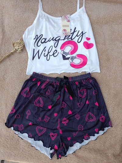 Pijama tipo top con short. Excelente calidad, CORAZON LLAVE Dolemiso Importado 