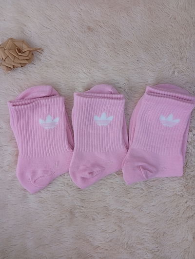 Adidas ROSAS SIN RAYA. Adulto LC