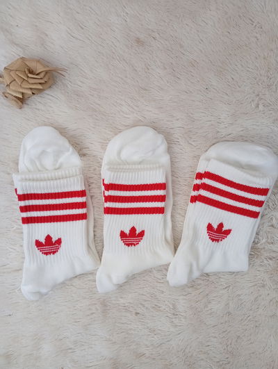 Adidas BLANCA RAYA ROJA. Adulto LC