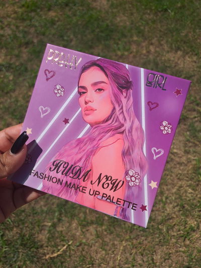 Paleta de sombras KAROL G