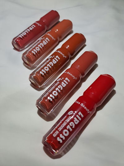 Lip gloss con color