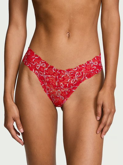 LESS VICTORIA'S SECRET