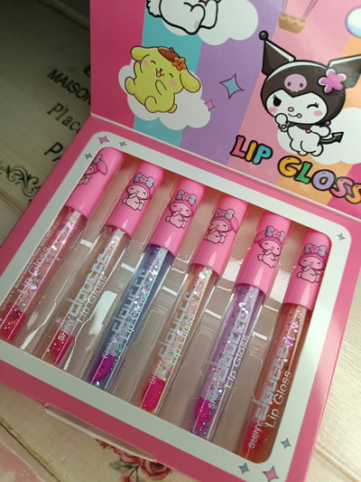 Gloss Sanrio x6 unidades