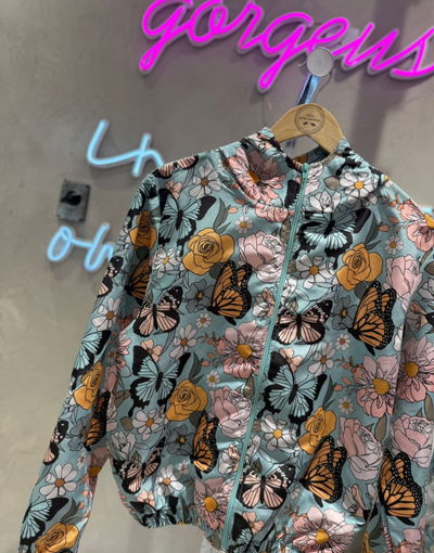 Campera mariposas