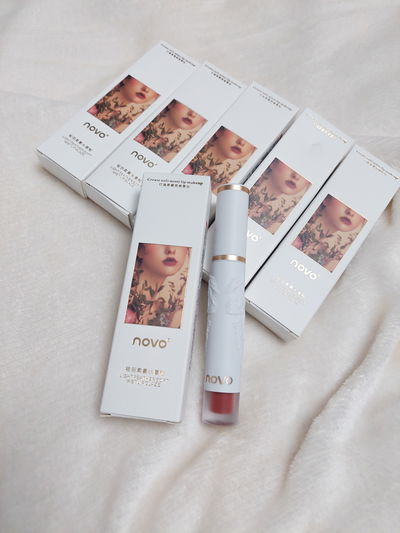 Labial Lip Cream "Novo"