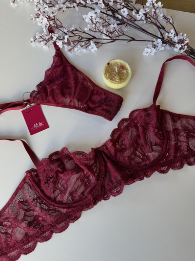 Conjunto Emilia bordo 