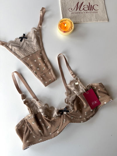 Conjunto Fresia Beige