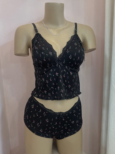 Pijama Daisy Negra Flores Rosas