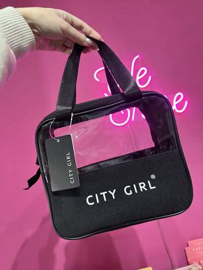 NECESER BY CITY GIRL 