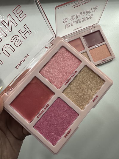 PALETA DE RUBOR E ILUMINADOR 