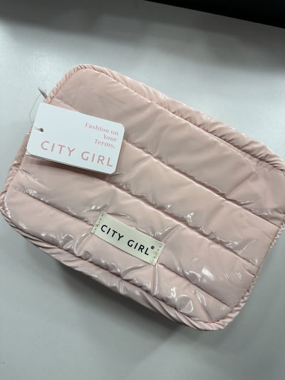 NECESER BY CITY GIRL 