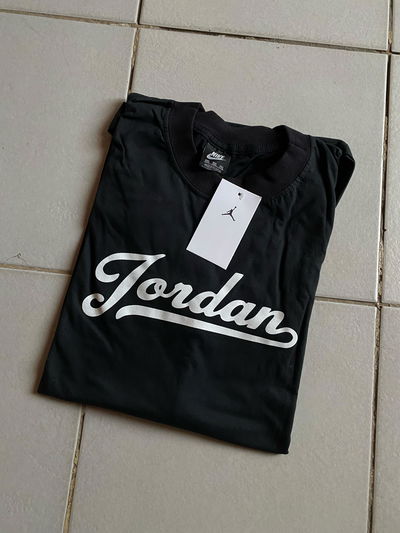 REMERA JR CURSIVA