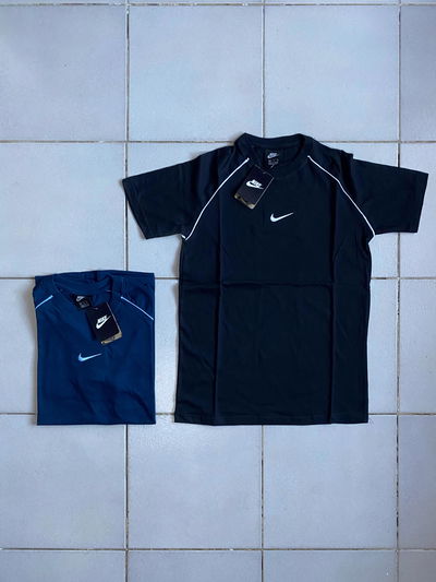 REMERA NIKE VIVO