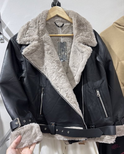Gamulán oversize ecocuero