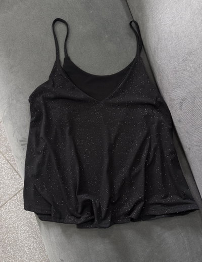 Blusa de lycra con brillos