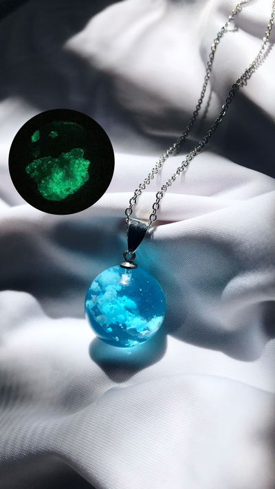 Collar Cielito brilla en la oscuridad