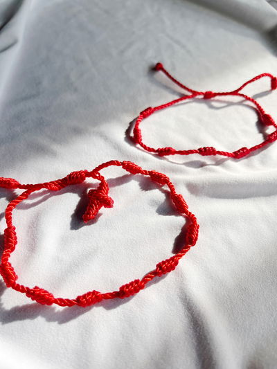 Pulsera Roja de protección 