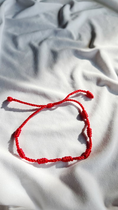 Pulsera Roja de protección 