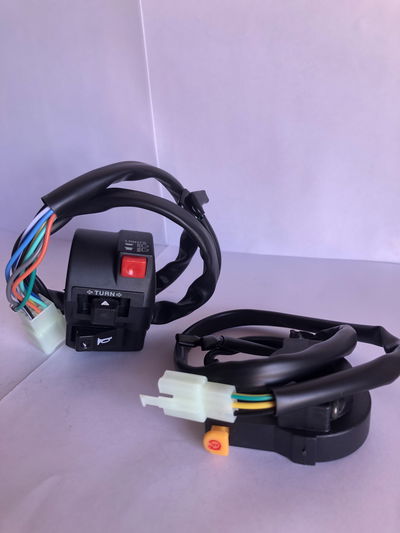 Comando de luces Titan 150 (x juego)