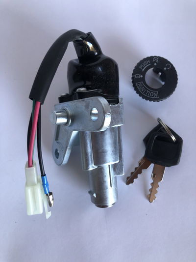 Llave de contacto yamaha crypton con traba manubrio