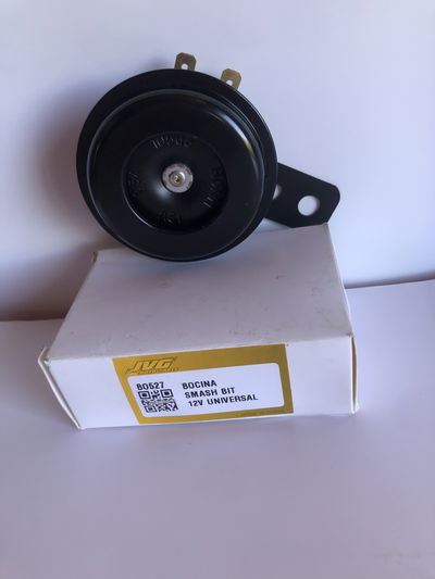 Bocina 12v universal