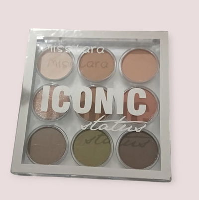 Paleta iconic Miss Lara